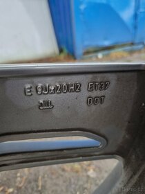 KOUPIM Alu kolo Audi 9/ r20 - 2