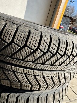 Point S 215/55 R17 ZIMNÍ - 2