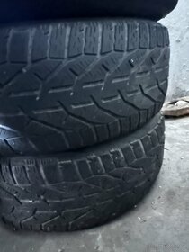 Volvo xc60 235/60/18 zimni - 2