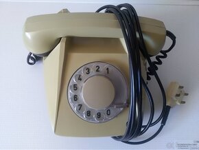 Prodám 5x RETRO stolní telefony na pevnou linku viz foto. - 2