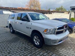 Dodge Ram 5.7 HEMI 4x4 LIFT MODEL 2014 - 2