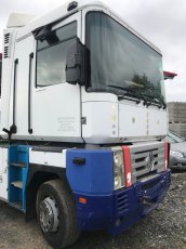 Renault Magnum 440 2005 - díly viz fota - 2