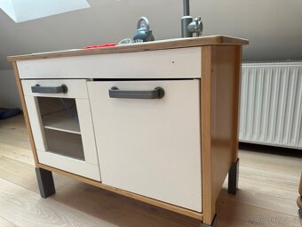 Dětská kuchyňka IKEA s nadobíčkem - 2