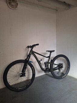 Giant Trance L 2022 - 2