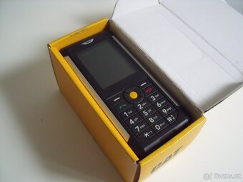 Mobil CAT B100+ balení - 2