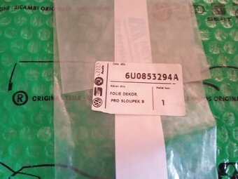 Folie dekorační černá pro B sloupek pravý Felicia 6U0853294A - 2