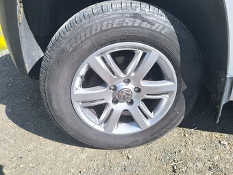 Volkswagen Amarok - 2