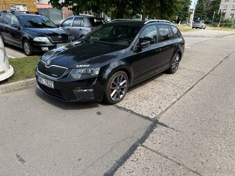 Škoda Octavia R.V 2014 2.0 TDI VRS - 2