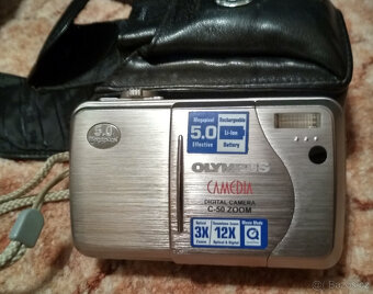 Olympus Camedia C-50 Zoom s komplet příslušenstvím - 2