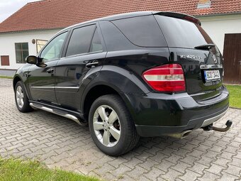 Prodám Mercedes Ml420 W164 V8 z roku 2007,pěkný stav, - 2