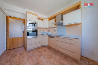 Prodej bytu 3+1 s garáží, 77 m², Jablůnka - 2