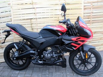 Aprilia Tuono 125 ABS - 2