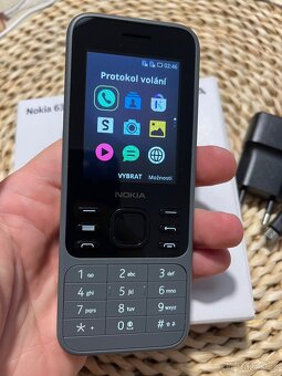 Nokia 6300 4G Dual SIM šedá - 2
