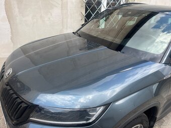 Škoda Kodiaq přední kapota TOP šedá - 2