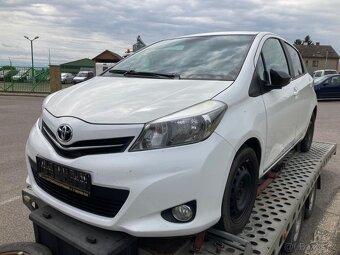Toyota Yaris III--1,0-51kw 2013,-náhradní díly - 2