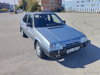 Škoda Favorit Silver Line - 2