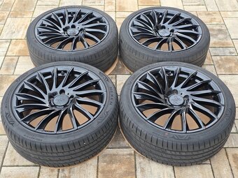 alu TOMASON TN16 8x18" 5x114,3 ET40 s pneu 225/40 R18 - 2