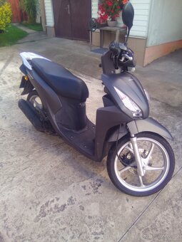 Honda Vision - 2