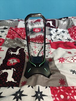 Stojánek na sluchátka YENKEE YTB 3003 Tower - 2