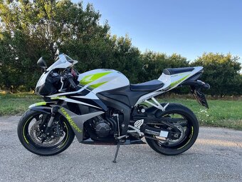 HONDA CBR 600 RR - 2