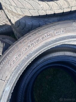 2ks zimních pneu 225/45 R18 - Hankook - 2