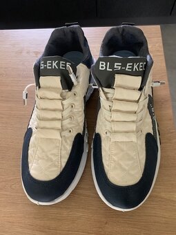 Prodám sportovní boty / tenisky, nové, velikost / č 44 - 2