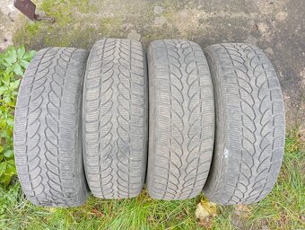 195/65 r15 et 48 zimní kola Hyundai - 2