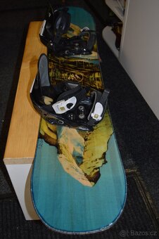 Juniorský snowboard Jones 130 - 2