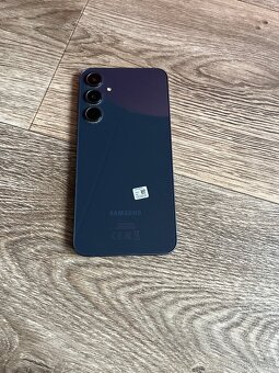 Samsung Galaxy A55 5G 8GB/256GB - 2