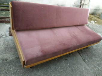 Rozkládací gauč - 2