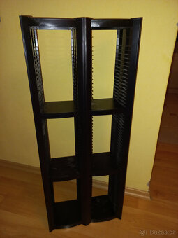 stojan na CD - 2