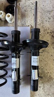 Podvozek VW Golf 4 - 2