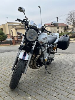 Yamaha XJR 1300 - 2