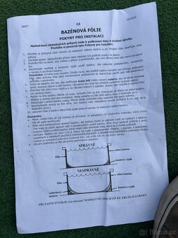 Bazénová folie + podložka - 2