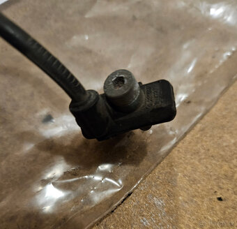 Bmw M57N /M47N senzor kluky original - 2