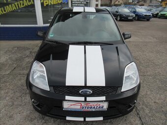 Ford Fiesta 1.6 16V SPORT - 2