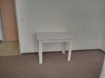 Prodám stůl a 2 židle - 2