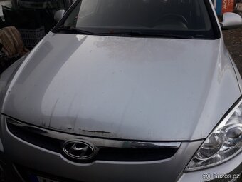 Hyundai i30 kombi 1.4 2009 na ND - 2
