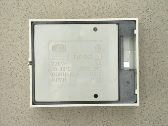 Termostat pokojový - 2