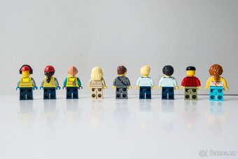 LEGO Minifigurky Letiště (60367) - 2