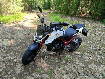 Honda Hornet 750 - 2