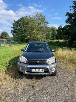 Toyota Rav4, 2.0vvti automat, rok 2006 - 2
