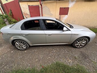 Alfa romeo 159 1.9jts 16v 118kw - 2