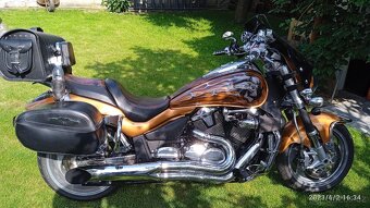 Suzuki 1800M109R Boulevard - 2