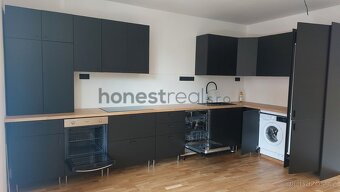 Exkluzivně cihl. OV 2+kk, id. 1/3 na RD, Slovinská, Brno - 2