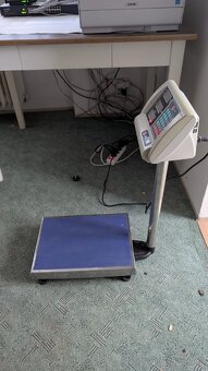 Digitální obchodní váha 300kg - 2