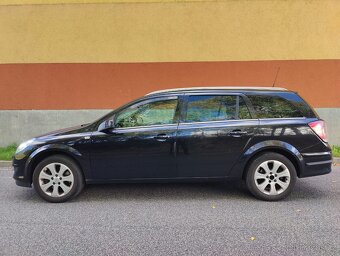 Opel Astra 1,9 CDTi Caravan + pneu - 2