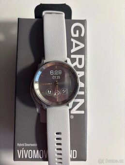 Hodinky Garmin , Vivomove trend - 2