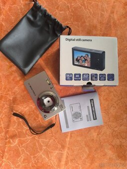 Digitalni fotoaparat 56 megapixels - 2
