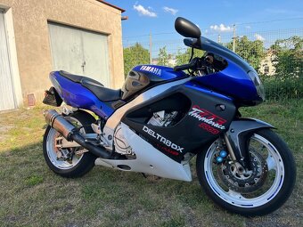 Yamaha YZF 1000 - 2